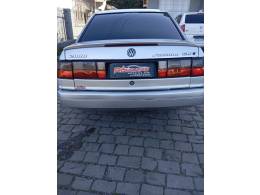 VOLKSWAGEN - SANTANA - 1996/1996 - Prata - R$ 29.900,00
