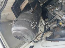 VOLKSWAGEN - KOMBI - 2000/2000 - Branca - R$ 29.900,00