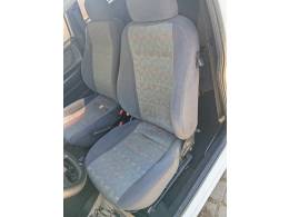 CHEVROLET - CELTA - 2002/2002 - Prata - R$ 18.900,00