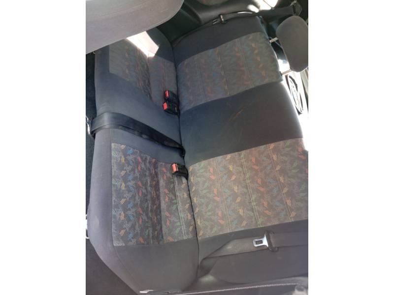 CHEVROLET - CELTA - 2002/2002 - Prata - R$ 18.900,00