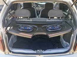 CHEVROLET - CELTA - 2002/2002 - Prata - R$ 18.900,00