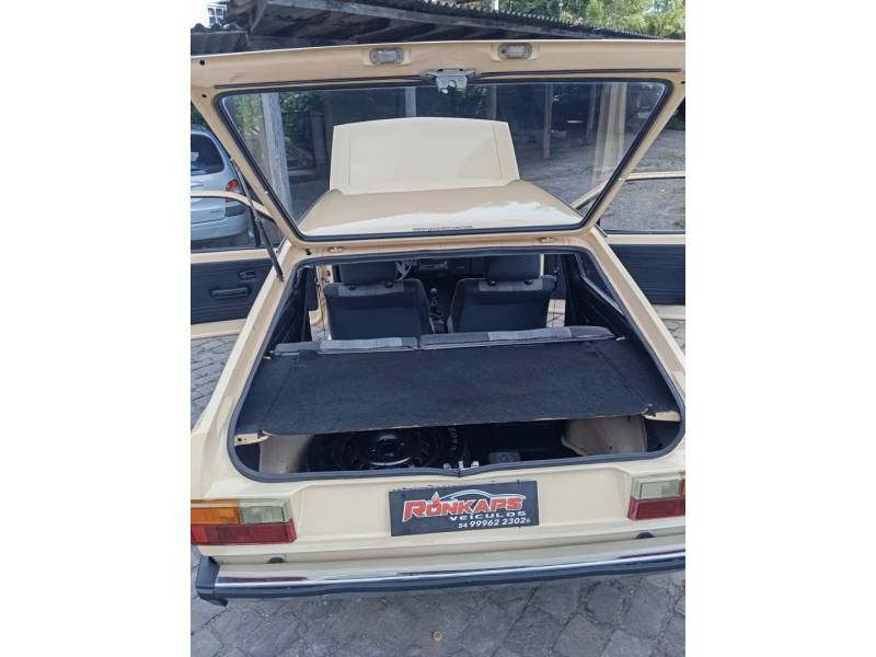 VOLKSWAGEN - GOL - 1984/1984 - Bege - R$ 28.900,00