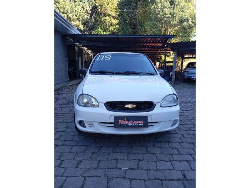 CHEVROLET - CORSA - 2009/2009 - Branca - R$ 24.900,00
