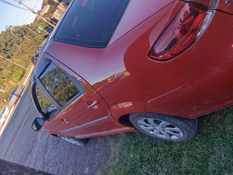 FIAT - SIENA - 2014/2014 - Vermelha - Sob Consulta