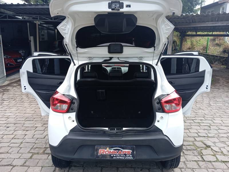 RENAULT - KWID - 2022/2022 - Branca - R$ 46.500,00