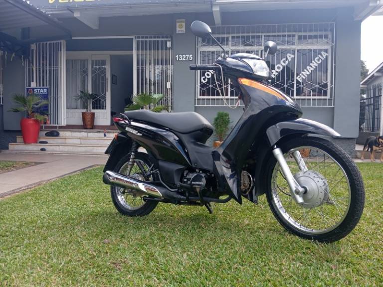 HONDA - BIZ 100 - 2015/2015 - Preta - R$ 11.900,00