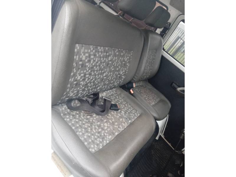 VOLKSWAGEN - KOMBI - 2007/2007 - Branca - R$ 39.900,00