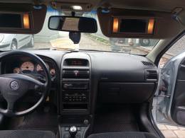 CHEVROLET - ASTRA - 2011/2011 - Prata - R$ 39.900,00