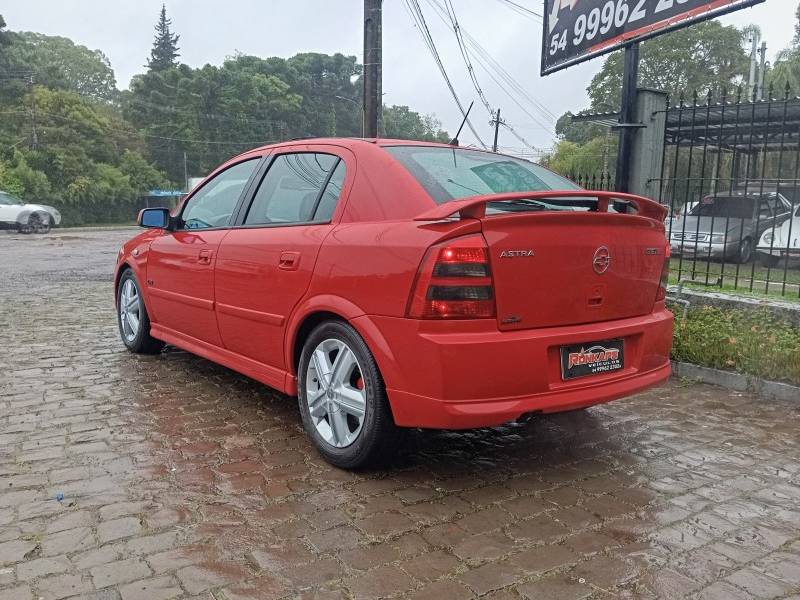 CHEVROLET - ASTRA - 2005/2005 - Vermelha - R$ 44.900,00