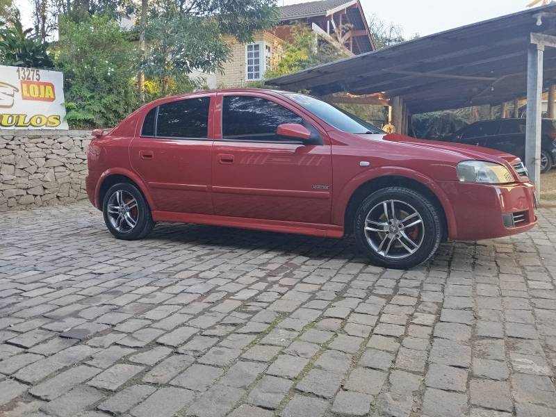 CHEVROLET - ASTRA - 2008/2008 - Vermelha - R$ 32.900,00