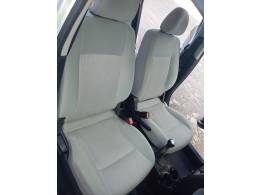 KIA MOTORS - PICANTO - 2011/2011 - Prata - R$ 29.900,00