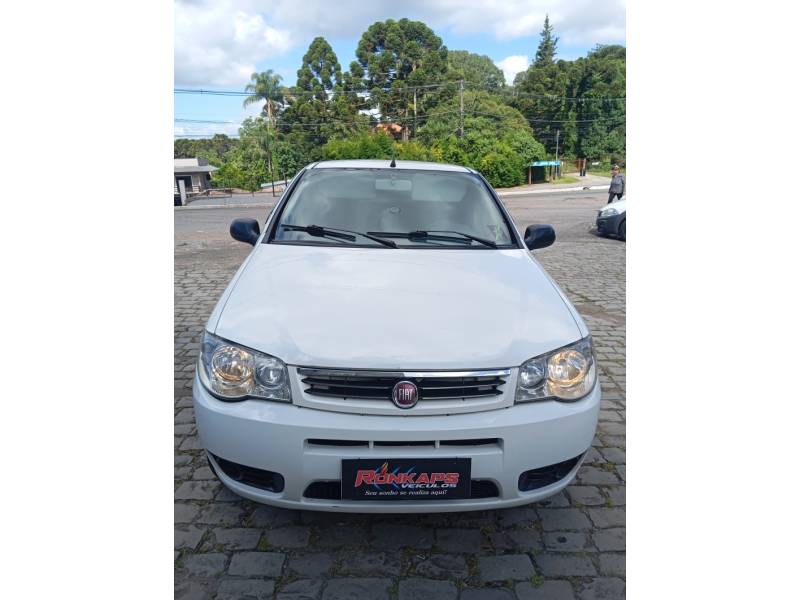 FIAT - PALIO - 2015/2015 - Branca - R$ 33.900,00