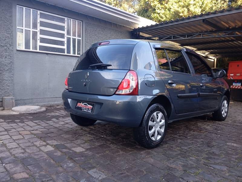 RENAULT - CLIO - 2016/2016 - Cinza - R$ 37.900,00