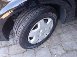 CHEVROLET - CELTA - 2014/2014 - Preta - R$ 35.900,00