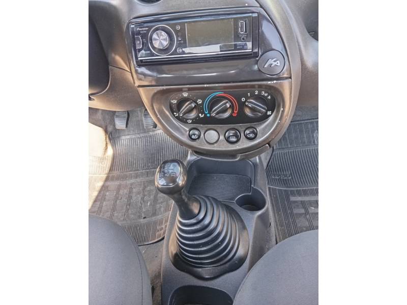 FORD - KA - 2004/2004 - Cinza - R$ 22.900,00