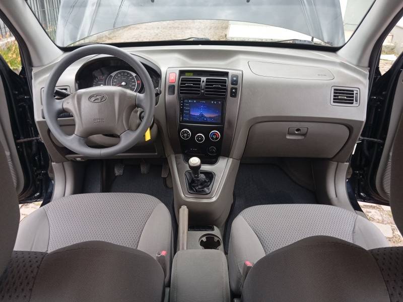 HYUNDAI - TUCSON - 2010/2010 - Preta - R$ 42.500,00