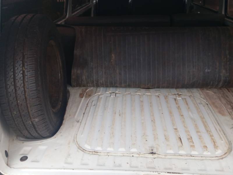 VOLKSWAGEN - KOMBI - 2007/2007 - Branca - R$ 39.900,00