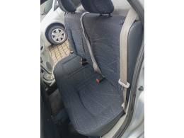 RENAULT - CLIO - 2006/2006 - Prata - R$ 19.900,00