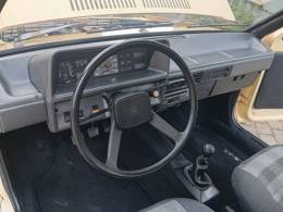 VOLKSWAGEN - GOL - 1984/1984 - Bege - R$ 28.900,00