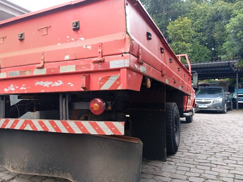FORD - F-4000 - 1980/1980 - Vermelha - R$ 64.900,00