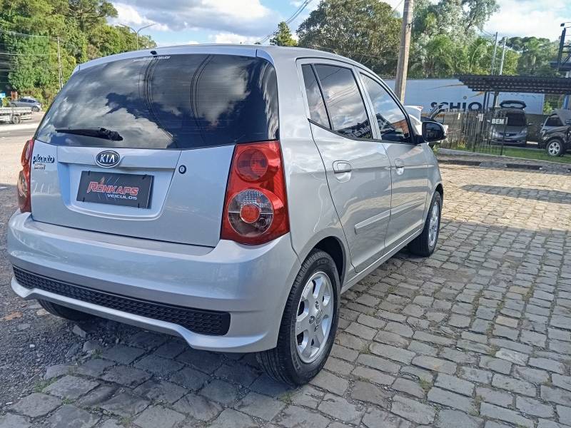 KIA MOTORS - PICANTO - 2011/2011 - Prata - R$ 29.900,00