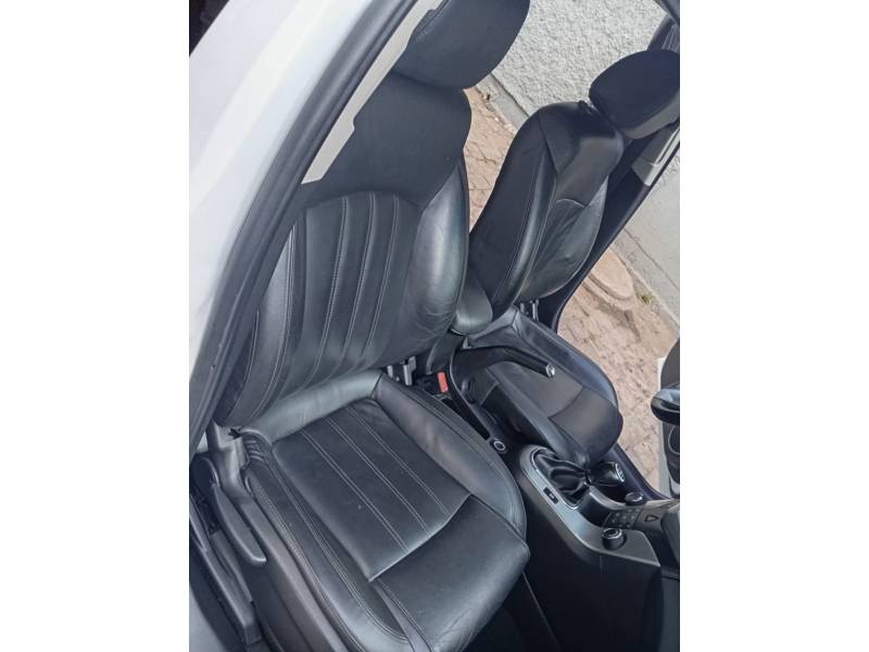 CHEVROLET - CRUZE - 2012/2012 - Branca - R$ 54.900,00