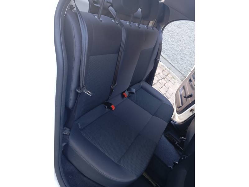 VOLKSWAGEN - GOL - 2022/2022 - Branca - R$ 61.900,00