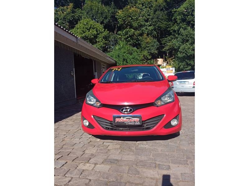HYUNDAI - HB20 - 2014/2014 - Vermelha - R$ 44.900,00
