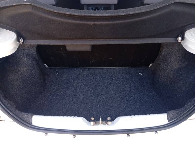 VOLKSWAGEN - GOL - 2022/2022 - Branca - R$ 61.900,00