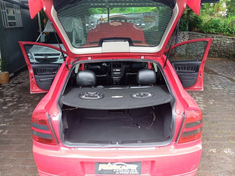 CHEVROLET - ASTRA - 2005/2005 - Vermelha - R$ 44.900,00
