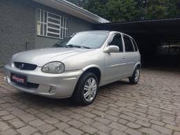 CHEVROLET - CORSA - 2002/2002 - Prata - R$ 19.900,00