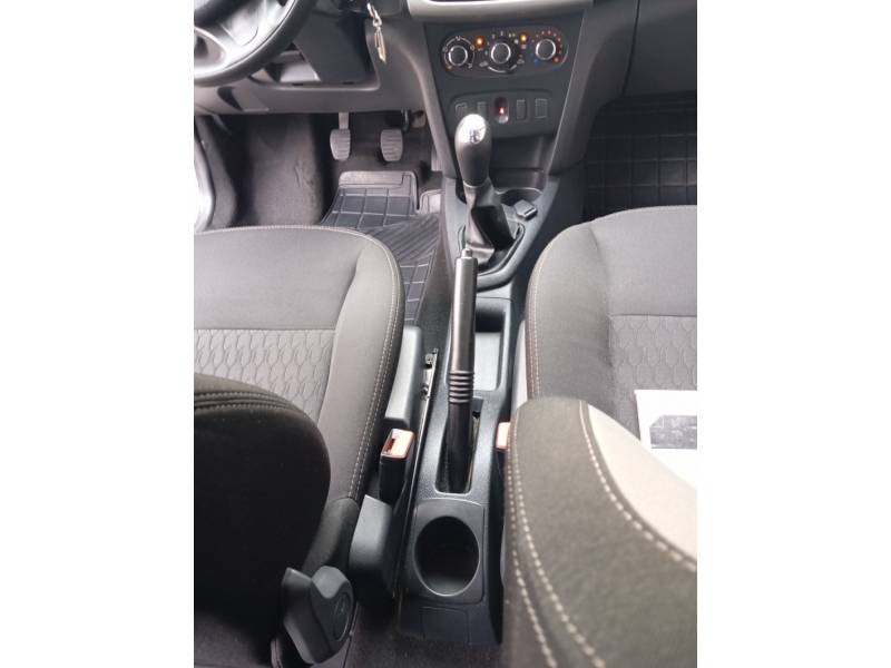 RENAULT - SANDERO - 2019/2019 - Prata - R$ 48.900,00