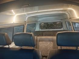 VOLKSWAGEN - KOMBI - 2000/2000 - Branca - R$ 29.900,00