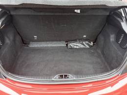 PEUGEOT - 208 - 2018/2018 - Vermelha - R$ 45.900,00