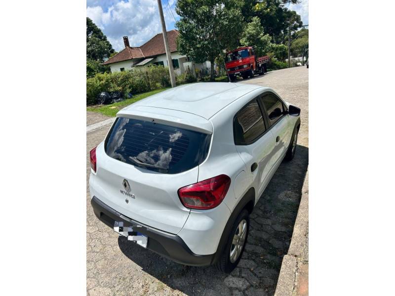 RENAULT - KWID - 2022/2022 - Branca - R$ 1,00