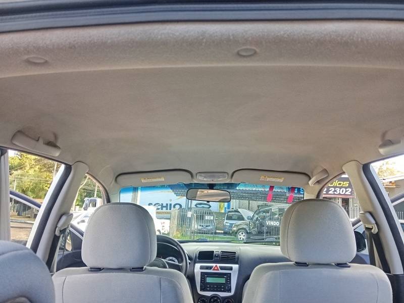 KIA MOTORS - PICANTO - 2011/2011 - Prata - R$ 29.900,00