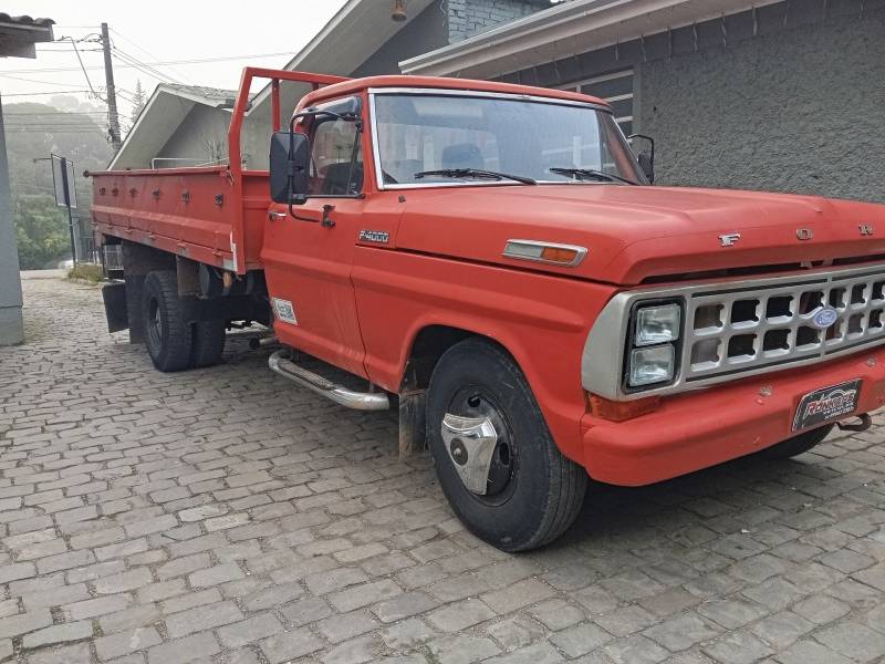 FORD - F-4000 - 1980/1980 - Vermelha - R$ 64.900,00