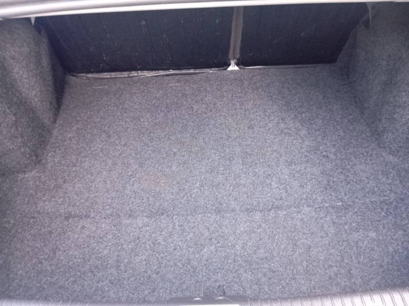 FORD - FIESTA - 2010/2010 - Prata - R$ 31.900,00