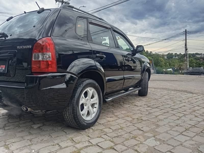 HYUNDAI - TUCSON - 2010/2010 - Preta - R$ 42.500,00