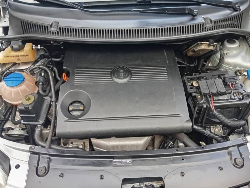 VOLKSWAGEN - SPACEFOX - 2008/2008 - Prata - R$ 31.900,00