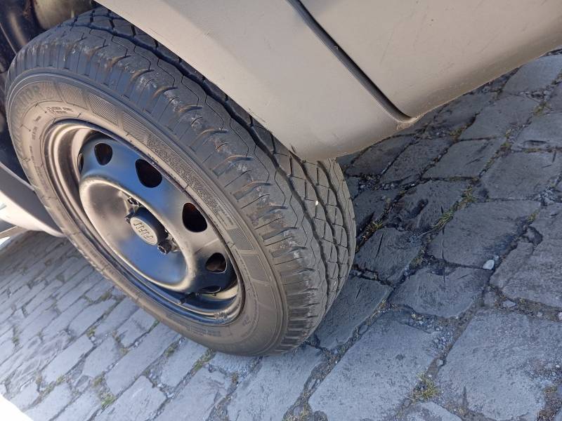 FIAT - STRADA - 2016/2016 - Branca - R$ 51.900,00