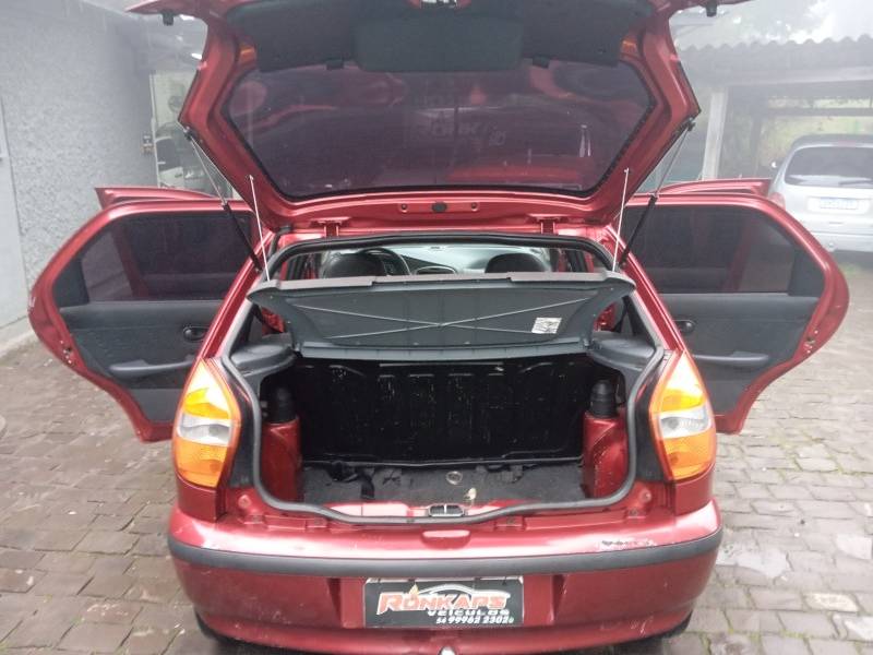 FIAT - PALIO - 2006/2006 - Vermelha - R$ 16.900,00