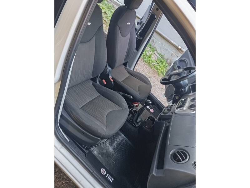 FIAT - UNO - 2013/2013 - Branca - R$ 34.900,00