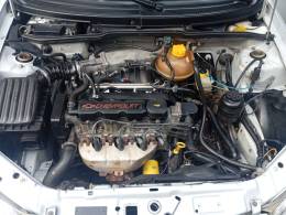 CHEVROLET - CORSA - 2002/2002 - Prata - R$ 19.900,00