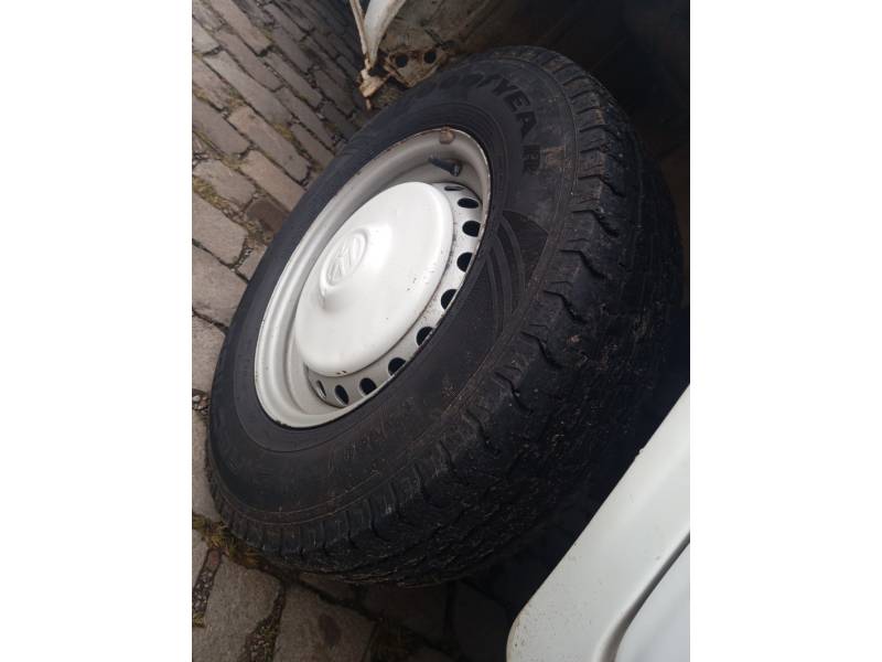 VOLKSWAGEN - KOMBI - 2007/2007 - Branca - R$ 39.900,00