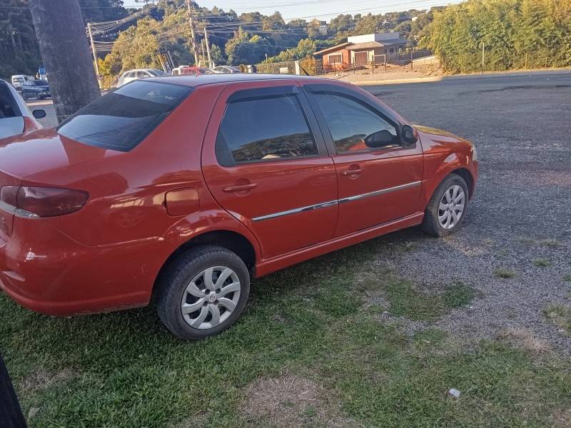 FIAT - SIENA - 2014/2014 - Vermelha - Sob Consulta