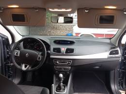 RENAULT - FLUENCE - 2013/2013 - Cinza - R$ 41.500,00