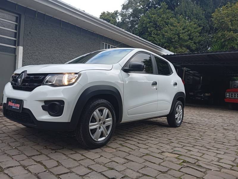 RENAULT - KWID - 2022/2022 - Branca - R$ 46.500,00