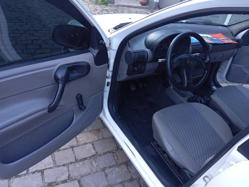 CHEVROLET - CORSA - 2009/2009 - Branca - R$ 24.900,00