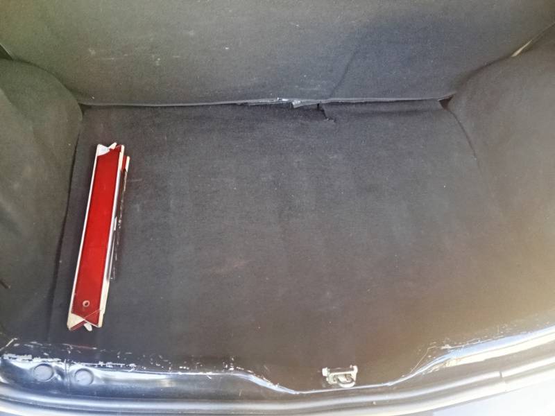 RENAULT - SANDERO - 2012/2012 - Preta - R$ 35.900,00